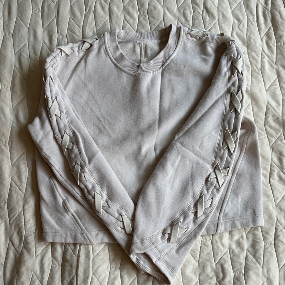 Women's Lace-Up Sleeve cropped sweatshirt - Cream